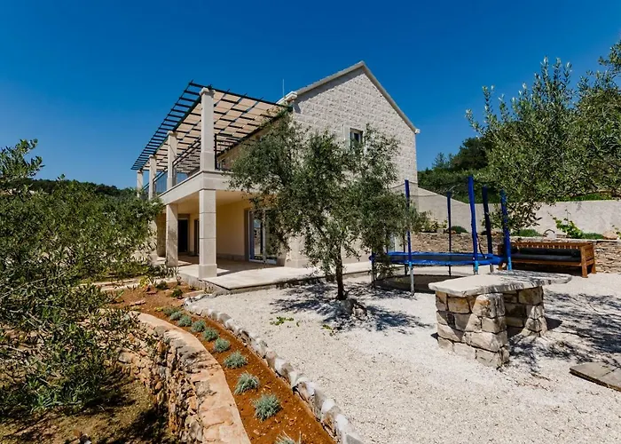 The Olive Tree Villa Sumartin