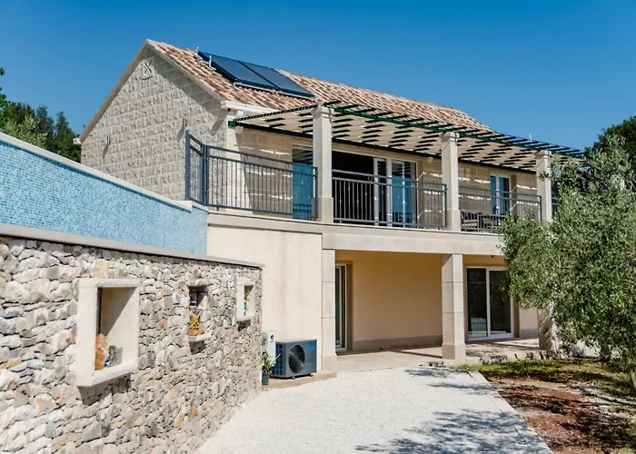 The Olive Tree * Sumartin