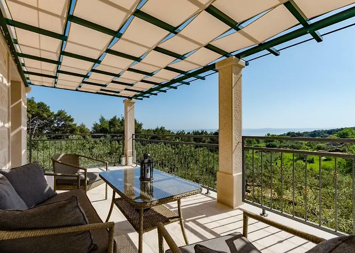 Vila The Olive Tree Sumartin